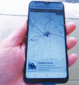 walking tour in mobile devices